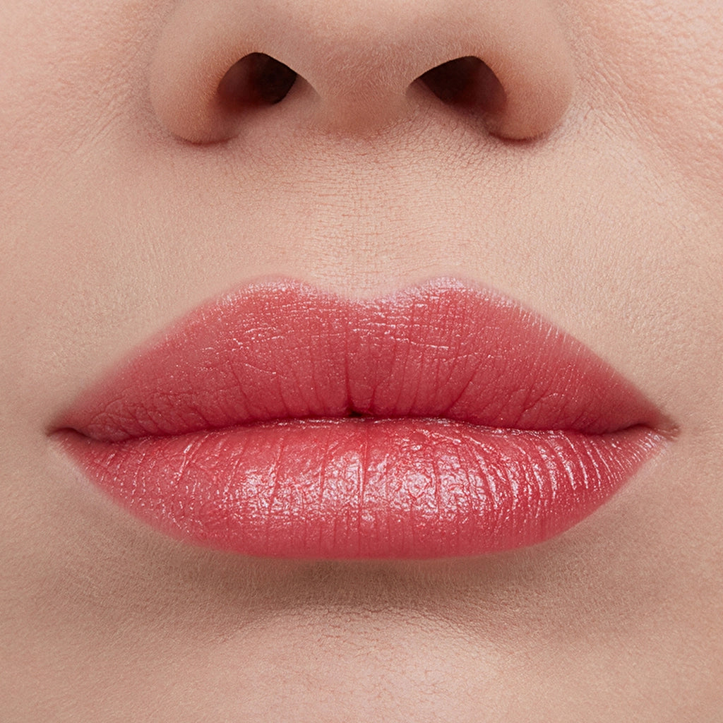 Beaulis Glam It Shimmering Lip Balm Lipstick
