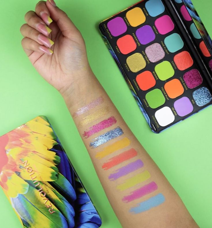 REVOLUTION - Forever Flawless Eyeshadow Palette Bird of Paradise