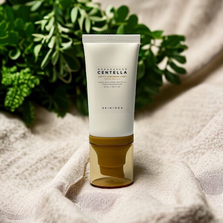 SKIN 1004 - Madagascar Centella Air Fit Suncream Light