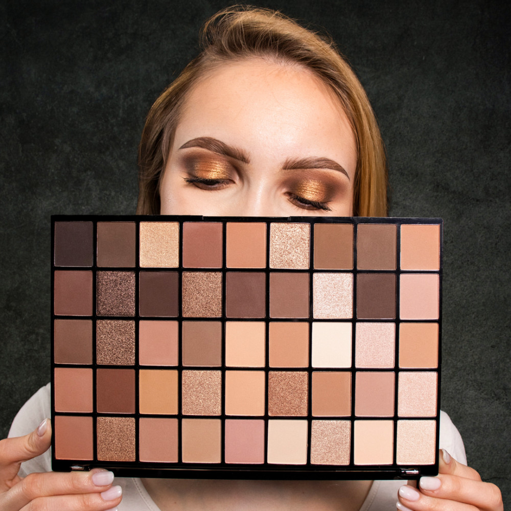 REVOLUTION - Maxi Reloaded Nudes Eyeshadow Palette Ultimate