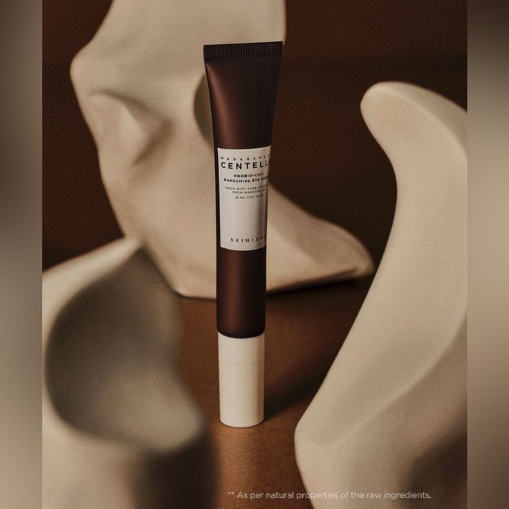 SKIN 1004 - Madagascar Centella Probio-Cica Bakuchiol Eye Cream